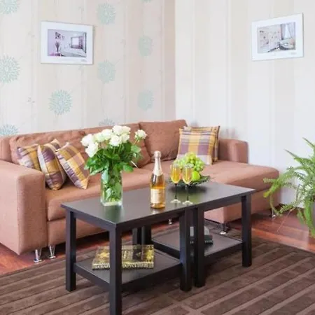 Apartment Апартаменты Около Цума